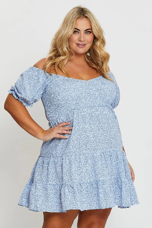 Ditsy Print Maxi Dress Square Neck Short Sleeve Elegant Maxi Dress with Ruffles