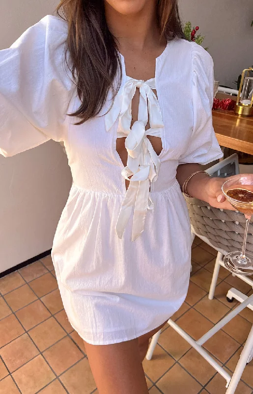 Issy White Mini Dress Fashionable Party Mini Dress