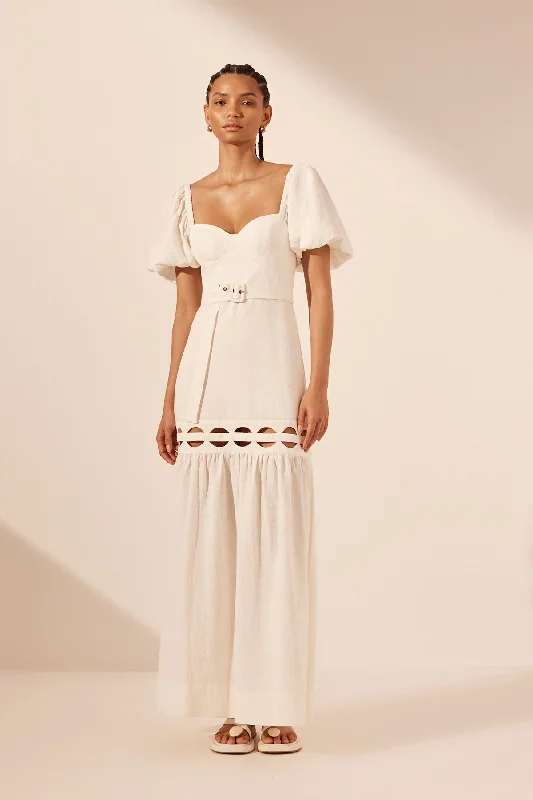 JULIETA SCALLOP CUT OUT MAXI DRESS Chic Sleeveless Maxi Dress