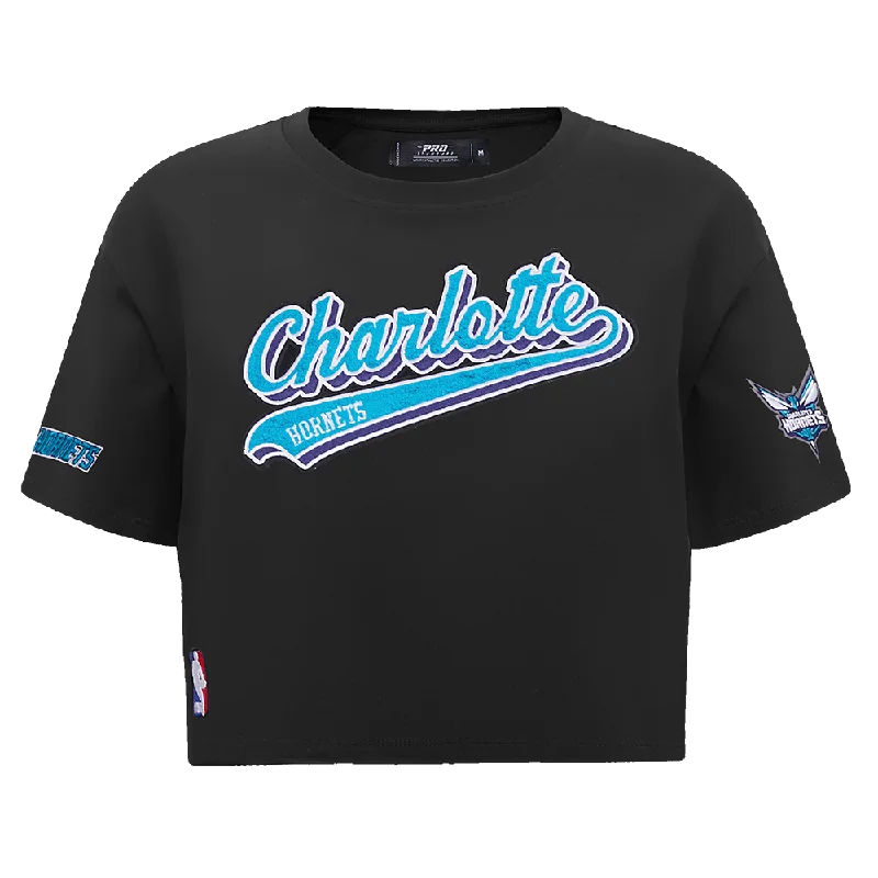 NBA CHARLOTTE HORNETS SCRIPT TAIL WOMEN'S SJ BOXY TEE (BLACK) Cotton Fabric Linen Fabric Terry Fabric