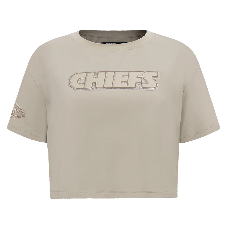 NFL KANSAS CITY CHIEFS NEUTRAL WOMEN'S BOXY TEE (TAUPE) Plaid T-Shirt Polka Dot Checkered NFL KANSAS CITY CHIEFS NEUTRAL WOMEN'S BOXY TEE (TAUPE) Plaid T-Shirt Polka Dot Checkered
