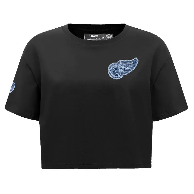NHL DETROIT RED WINGS VARSITY BLUES WOMEN'S BOXY TEE (BLACK) Nylon Fabric Polyester Fabric Spandex Fabric NHL DETROIT RED WINGS VARSITY BLUES WOMEN'S BOXY TEE (BLACK) Nylon Fabric Polyester Fabric Spandex Fabric