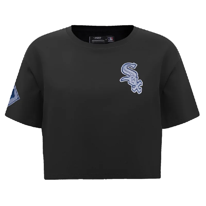 MLB CHICAGO WHITE SOX VARSITY BLUES WOMEN'S BOXY TEE (BLACK) Casual Formal Business