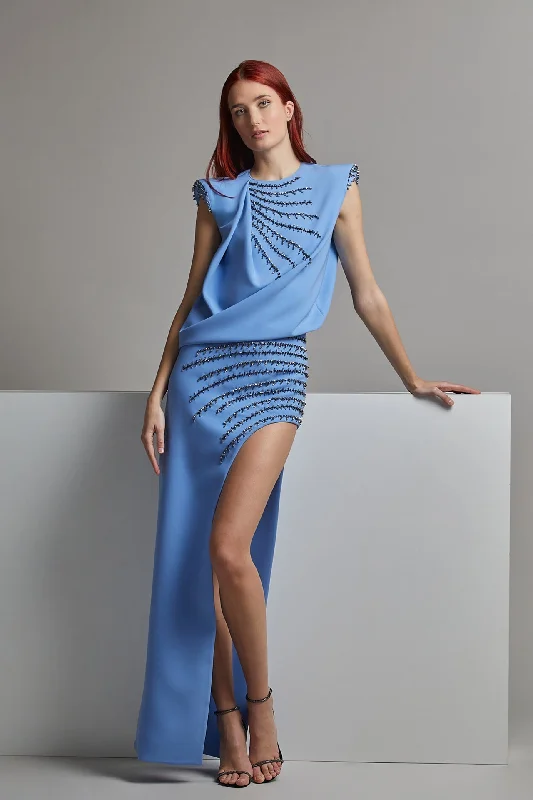 Asymmetrical side slit dress with embroidery