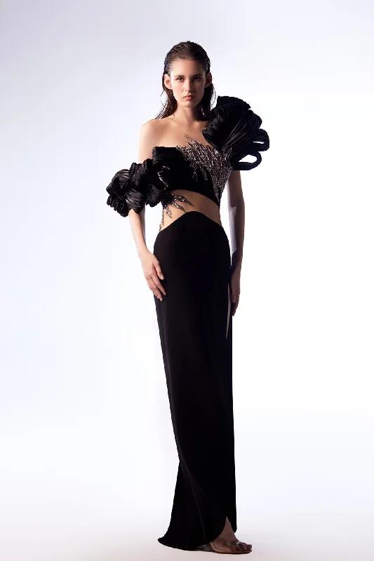 Crepe dress adorned with metallic lace