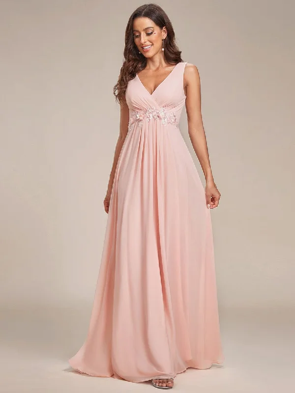 Elegant V-Neck Applique A-Line Evening Gown