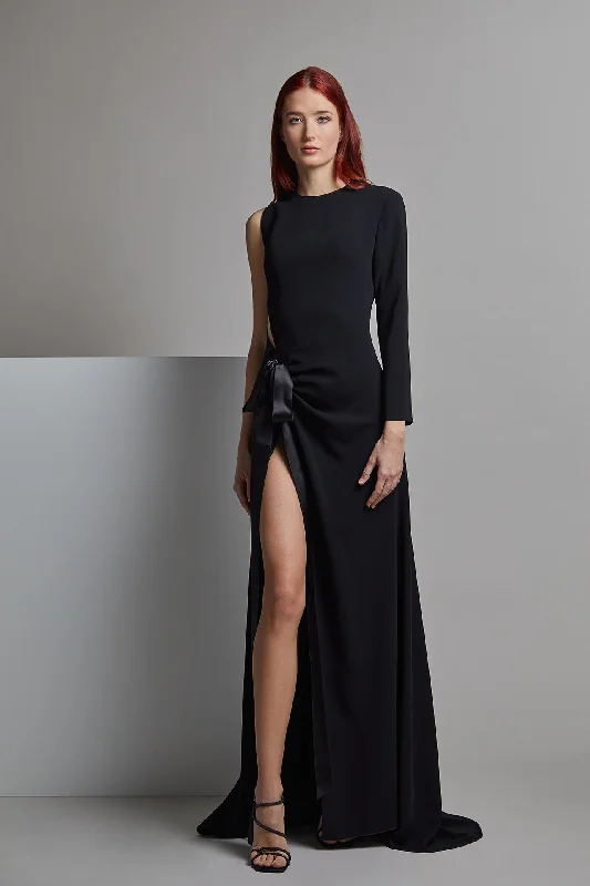 High slit one sleeve dress